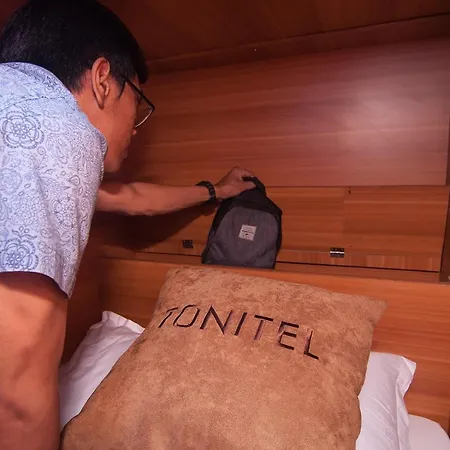 TONITEL Hotel Malioboro Yogyakarta-3